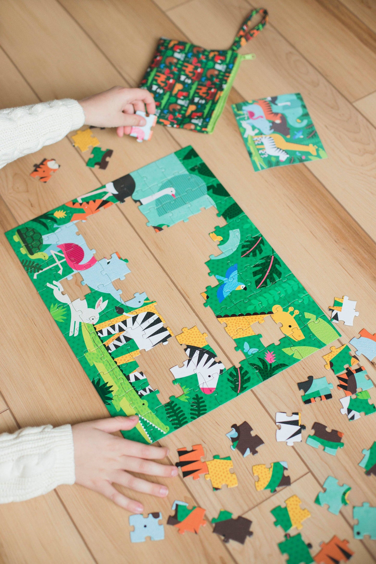 2 Sided On-The-Go Puzzle Animal Menagerie