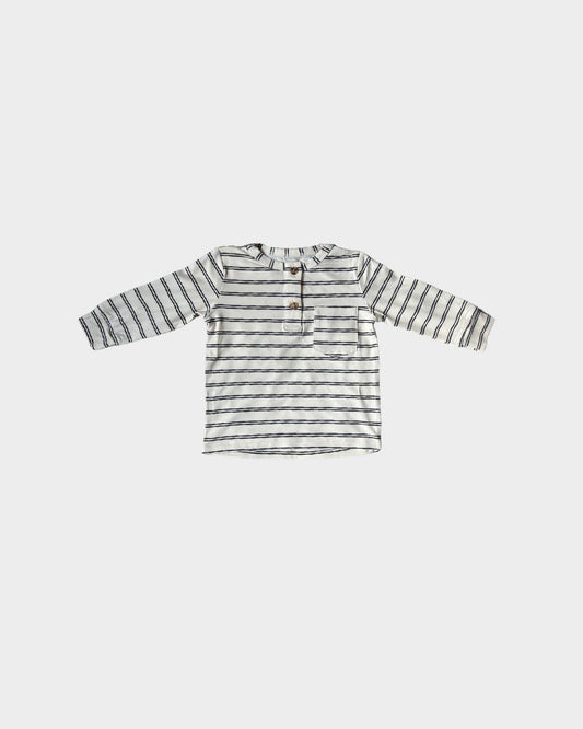 Henley Shirt in Black Stripe